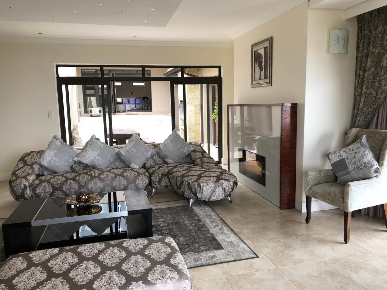 Coral Beach Bed & Breakfast East London Exterior foto